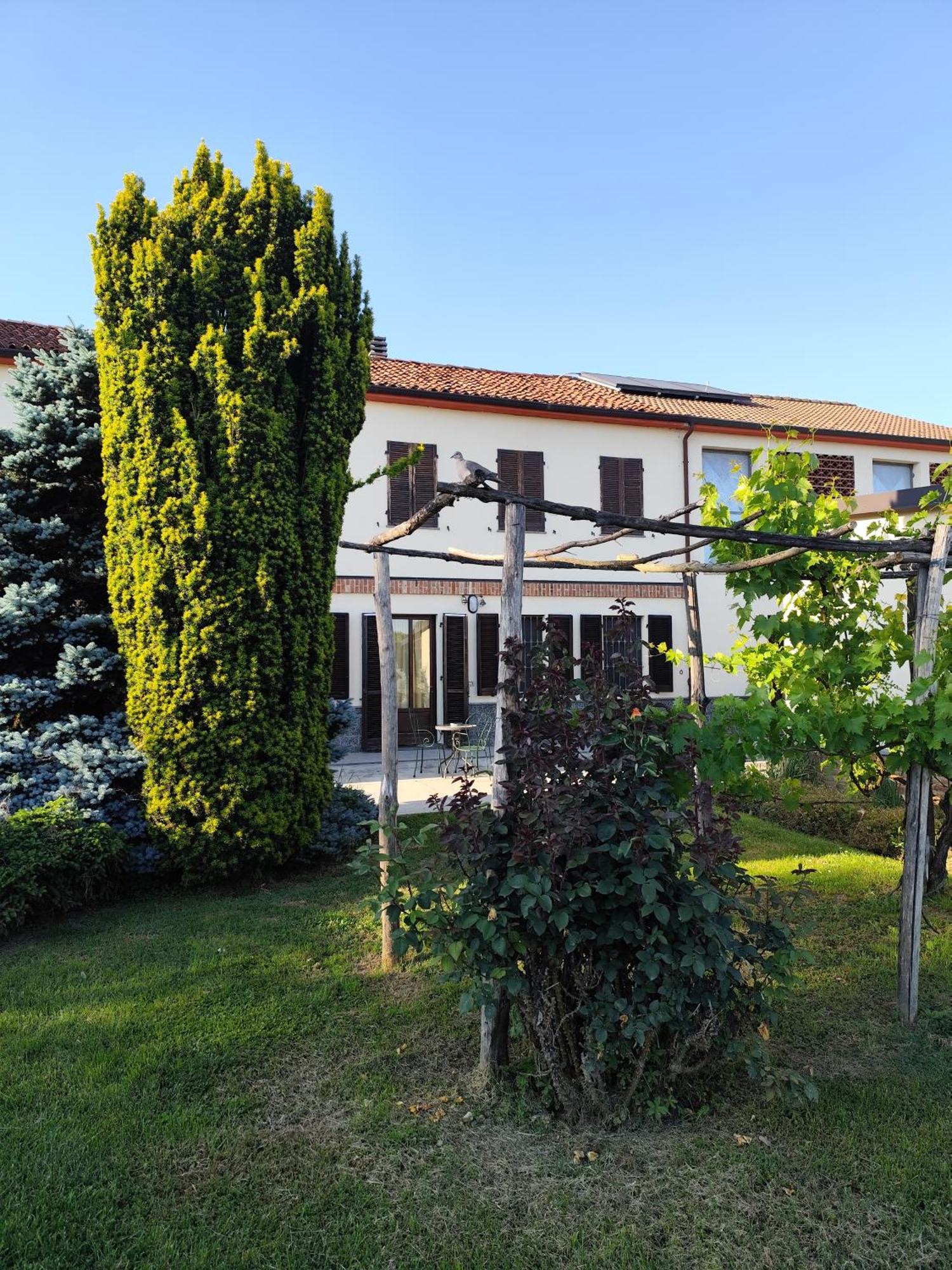 La Crota B&B Asti Exterior foto